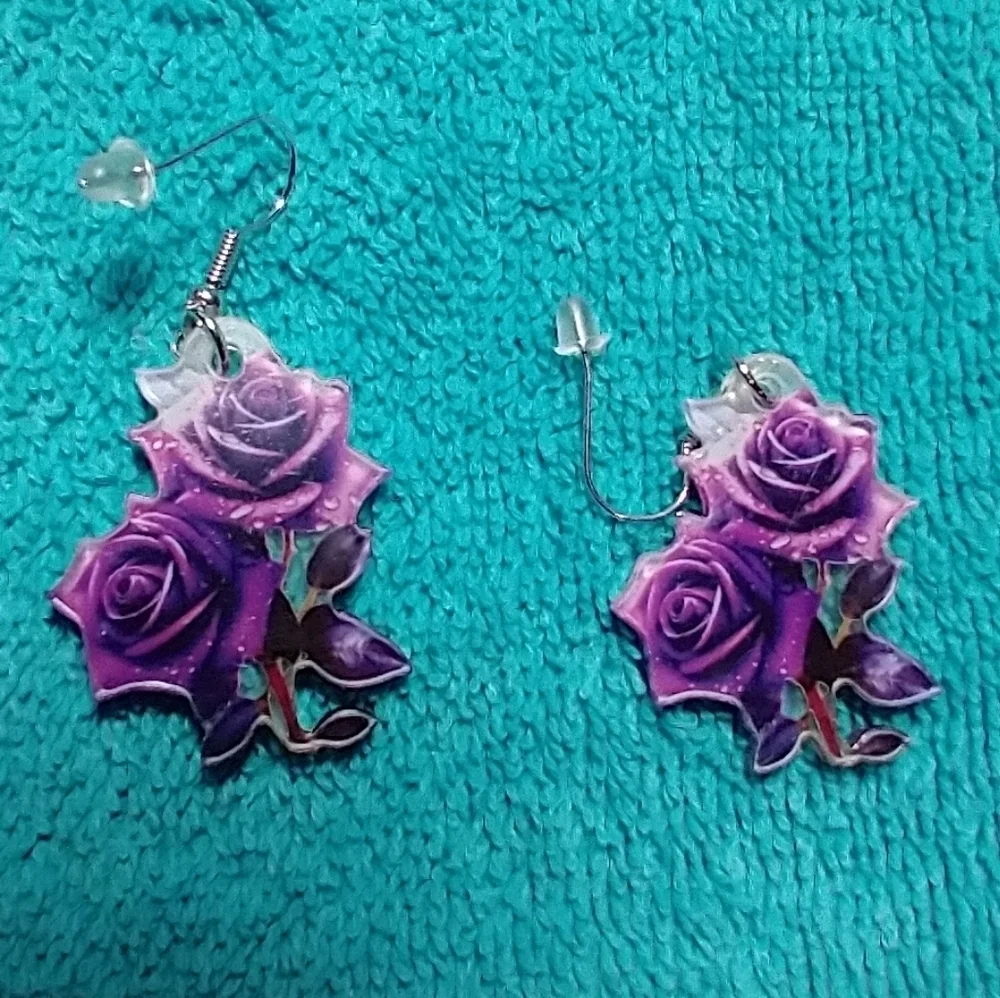Wire dangle earrings purple rose roses cute pretty